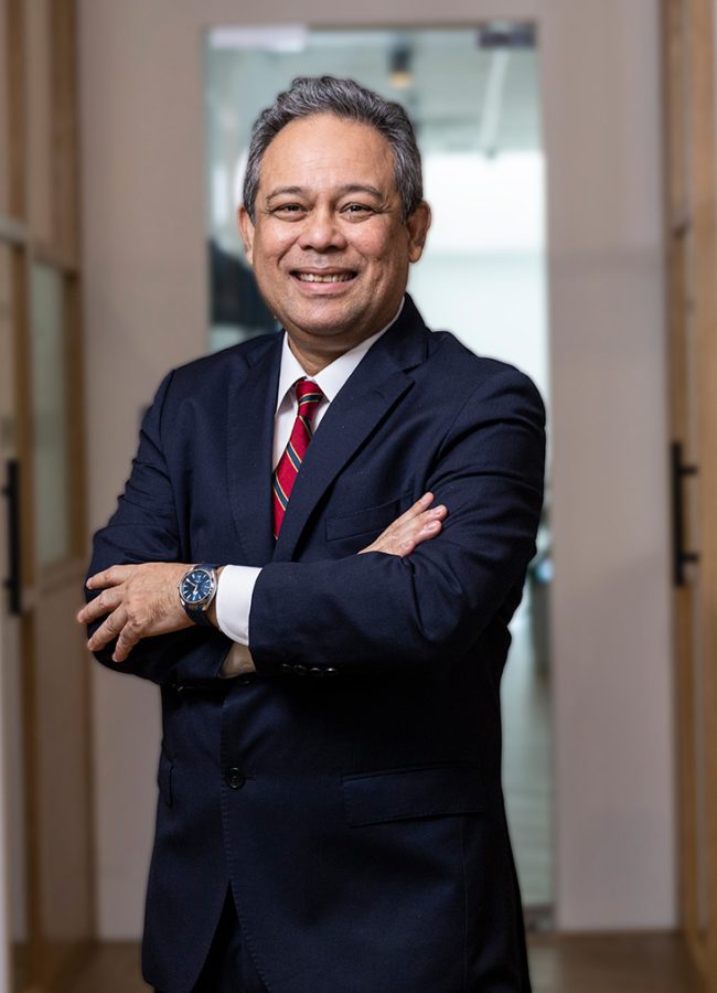 PRIVASIA-Leadership-Board-Directors-Chairman-Dato-Azman-Mahmud-2024